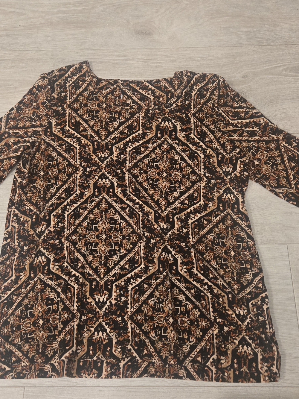 Women’s Black and Brown Patterned Long-Sleeve Dress